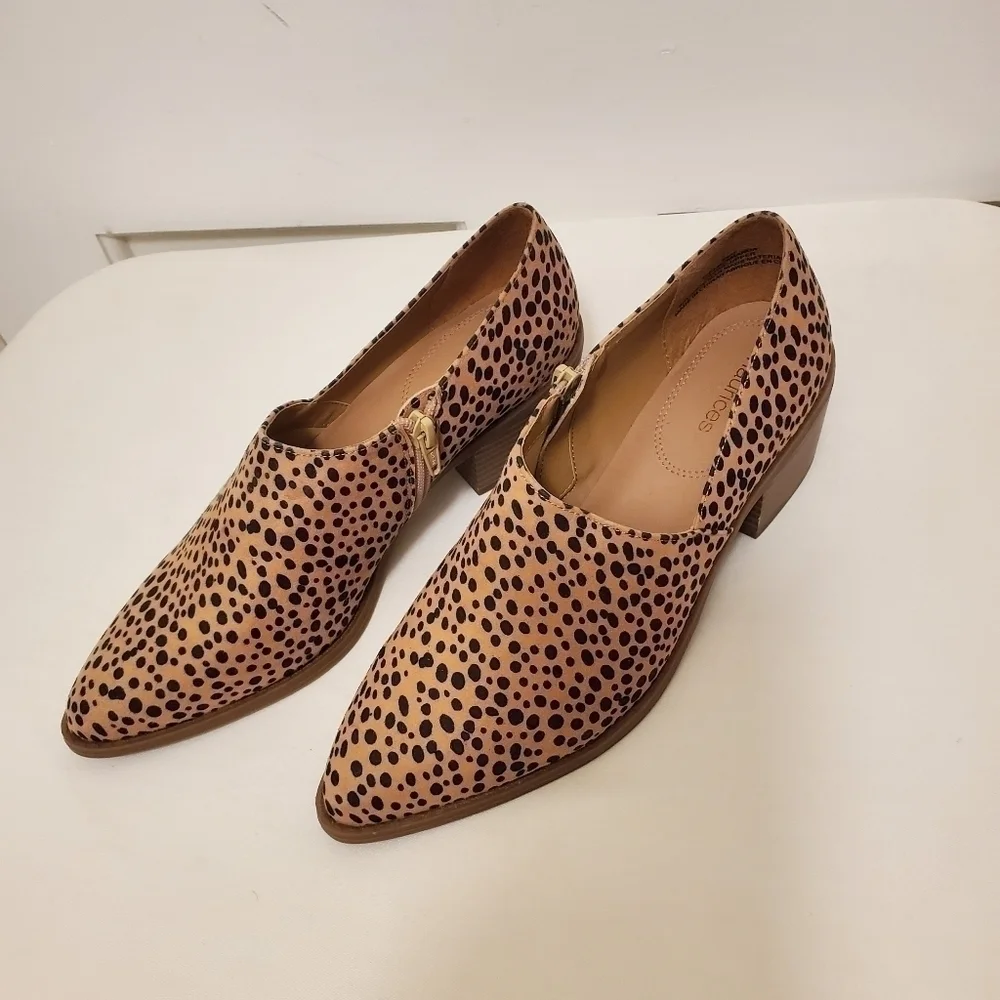 NWOB Maurices Amanda Leopard Stitch Low Side Shootie Size 8.5